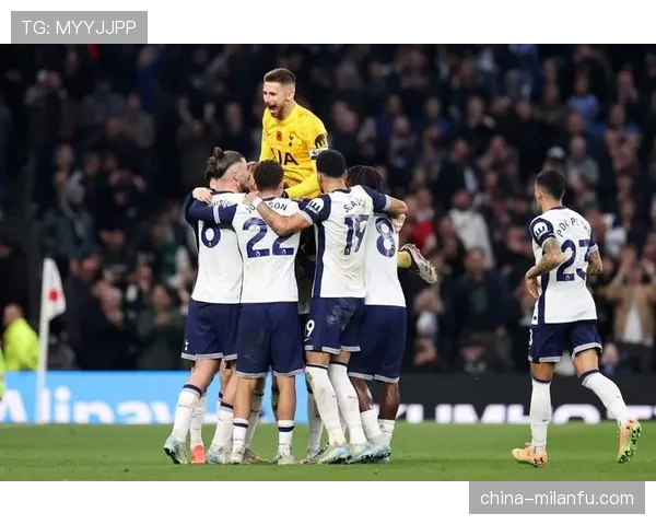 热刺中场失控致全队节奏紊乱，表面进攻流畅实则组织乏力